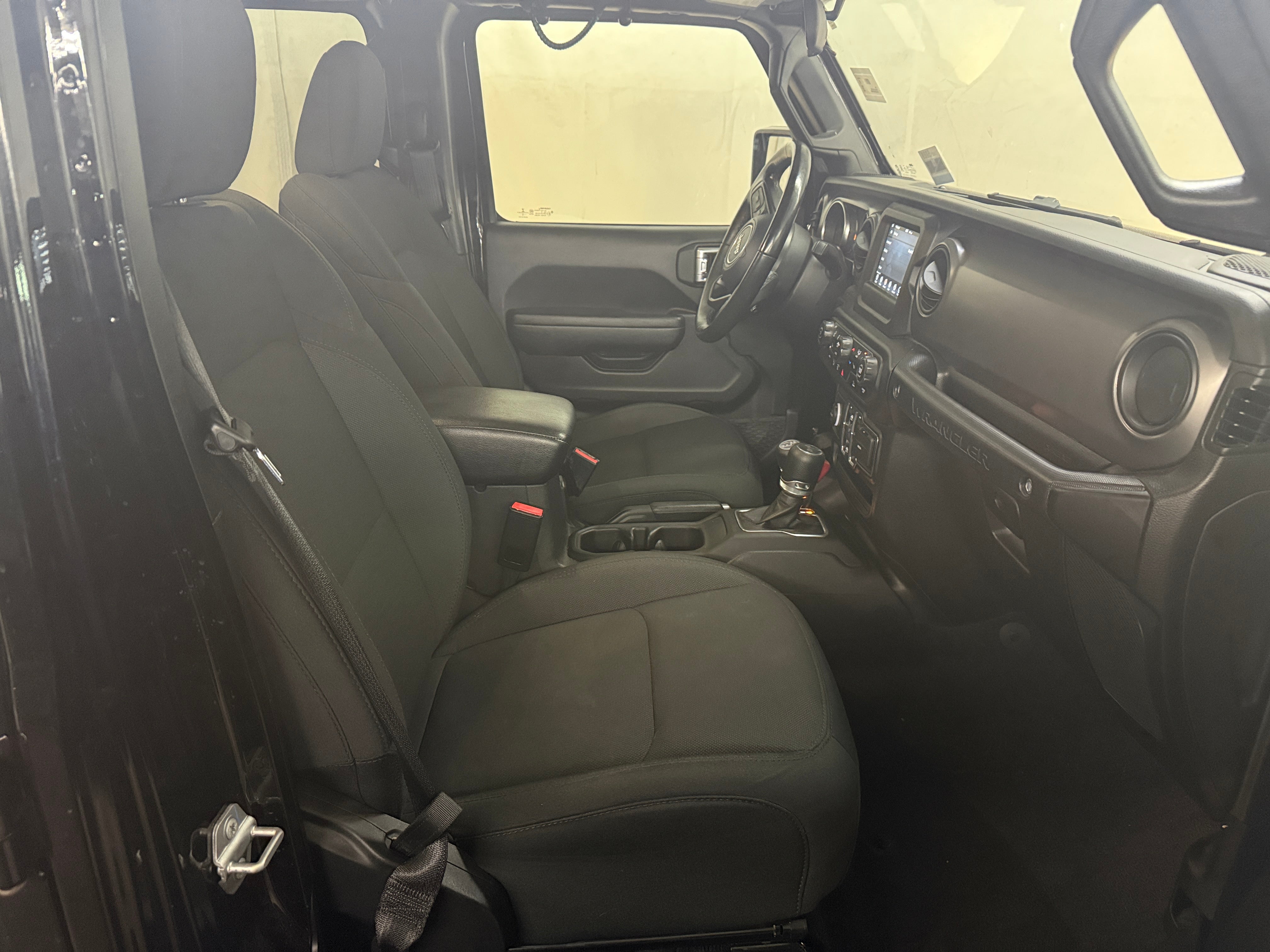 jeep wrangler unlimited 2022 1C4HJXDG7NW166486 image jeep wrangler unlimited 2022 1C4HJXDG7NW166486 image